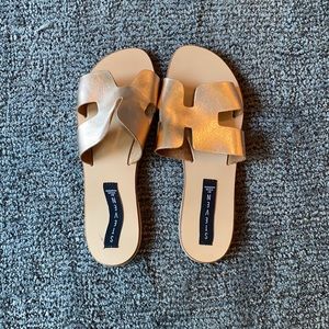 STEVEN Greece Gold Sandal